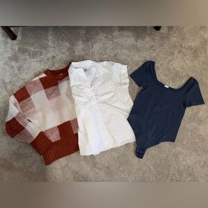 Women’s Top bundle ✨DONATING SOON✨